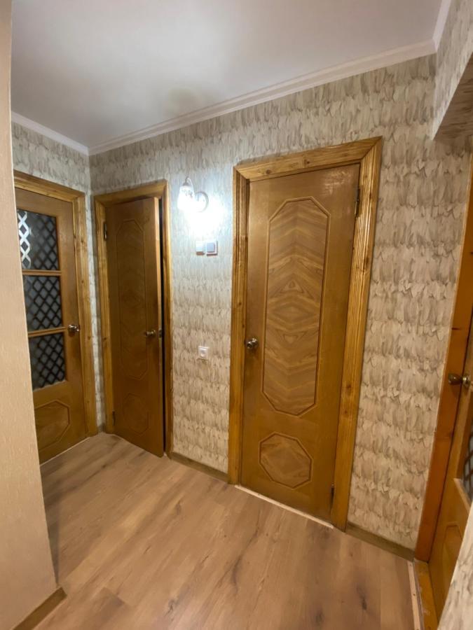Затишна 2-х кімнатна квартира -ДІМ Кам'янець-Подільский Екстер'єр фото